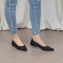 Load image into Gallery viewer, Orana - Black