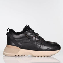 Load image into Gallery viewer, Oakley - Black (36,38)