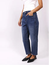 Load image into Gallery viewer, Toni Barrel Jeans - Blue