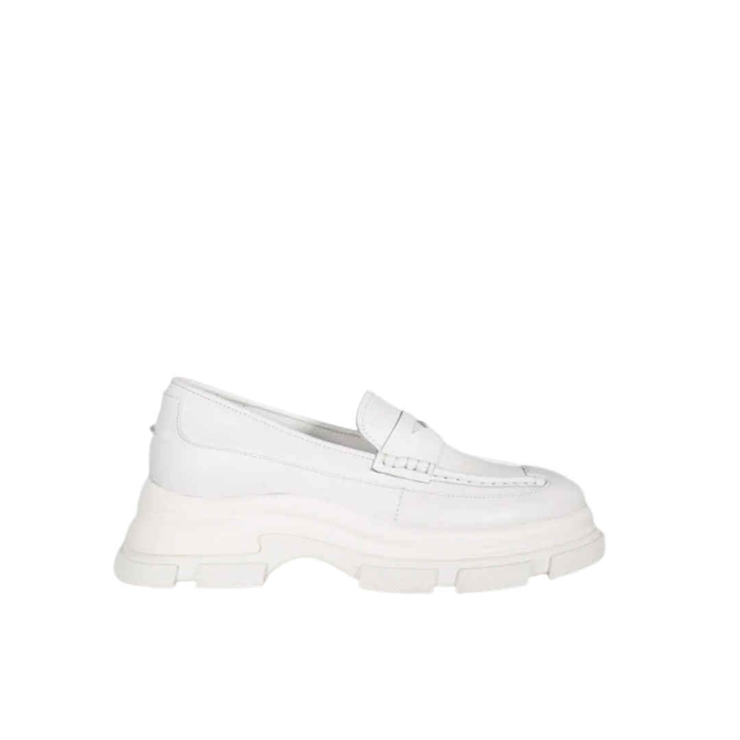 Shadow Loafer White (38,40) – Buckle Bow