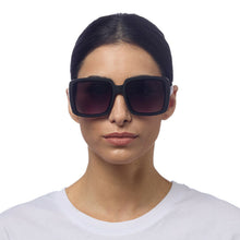Load image into Gallery viewer, Alessia - Black
