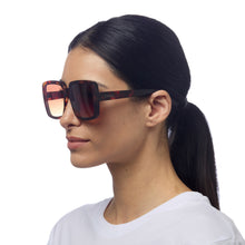 Load image into Gallery viewer, Alessia - Classic Havana
