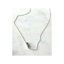 Load image into Gallery viewer, Emerald Baguette Necklace - Gold
