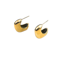 Load image into Gallery viewer, Orbe Studs - Gold
