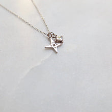 Load image into Gallery viewer, Tiny Star Necklace with Embellishment - Silver
