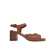 Load image into Gallery viewer, Amalia - Camel (size 38,42)
