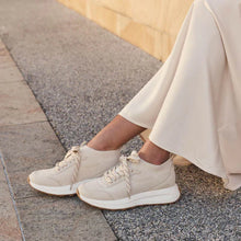Load image into Gallery viewer, Blenda - Off White
