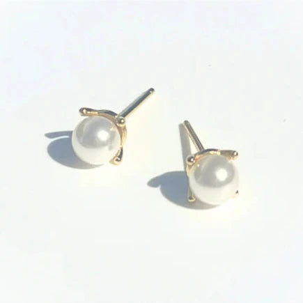 Pearl Studs - Gold