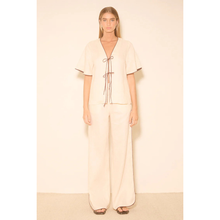 Load image into Gallery viewer, Aleria Top - Cream
